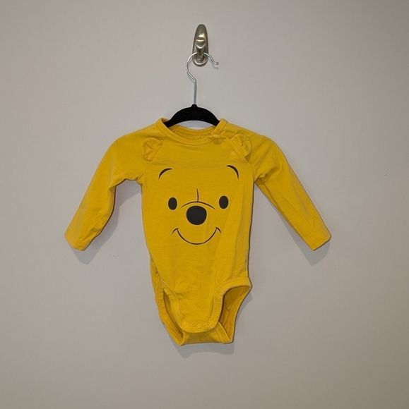 Winnie the Pooh Bodysuit ❤️ 2 for 10 ❤️ - Picture 1 of 4